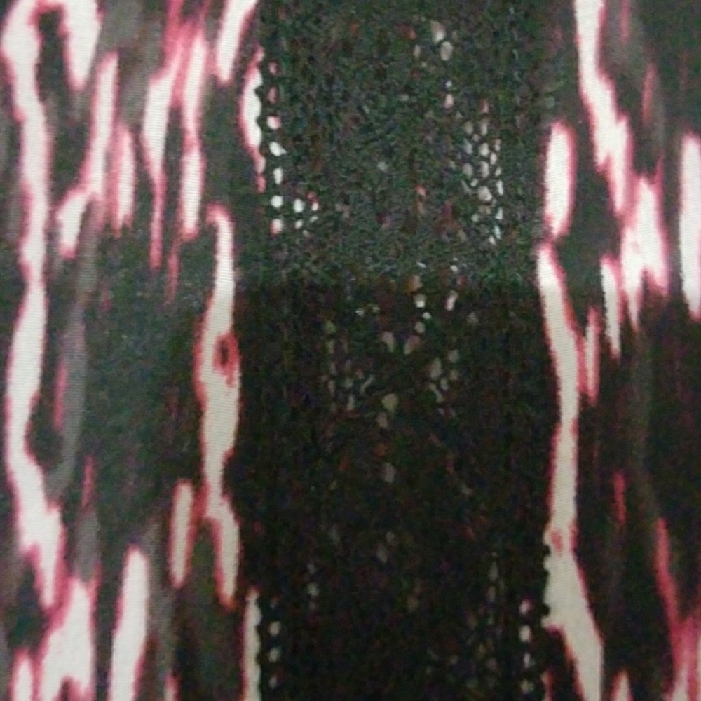 Top - Picture 2 of 4